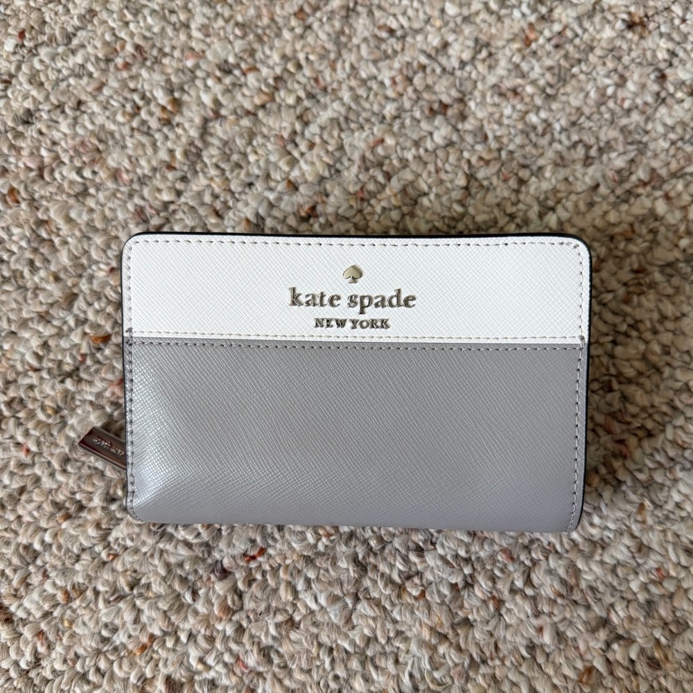 Kate Spade Two-Tone Wallet in Gray and White with Black interior